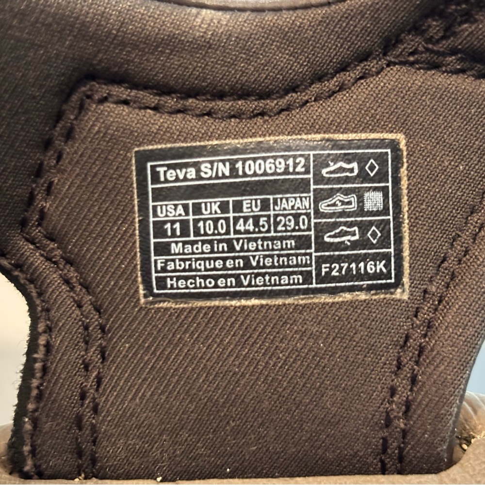 TEVA Brown size 11 Men's Sandals- Velcro & side clip closure - GUC - Picture 7 of 11